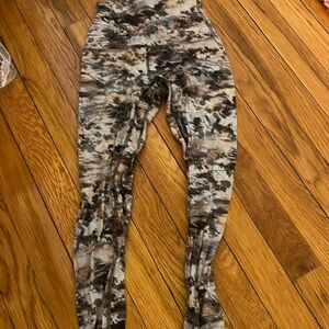 12-year-old Lululemon pants used once it’s very cute I just outgrew them